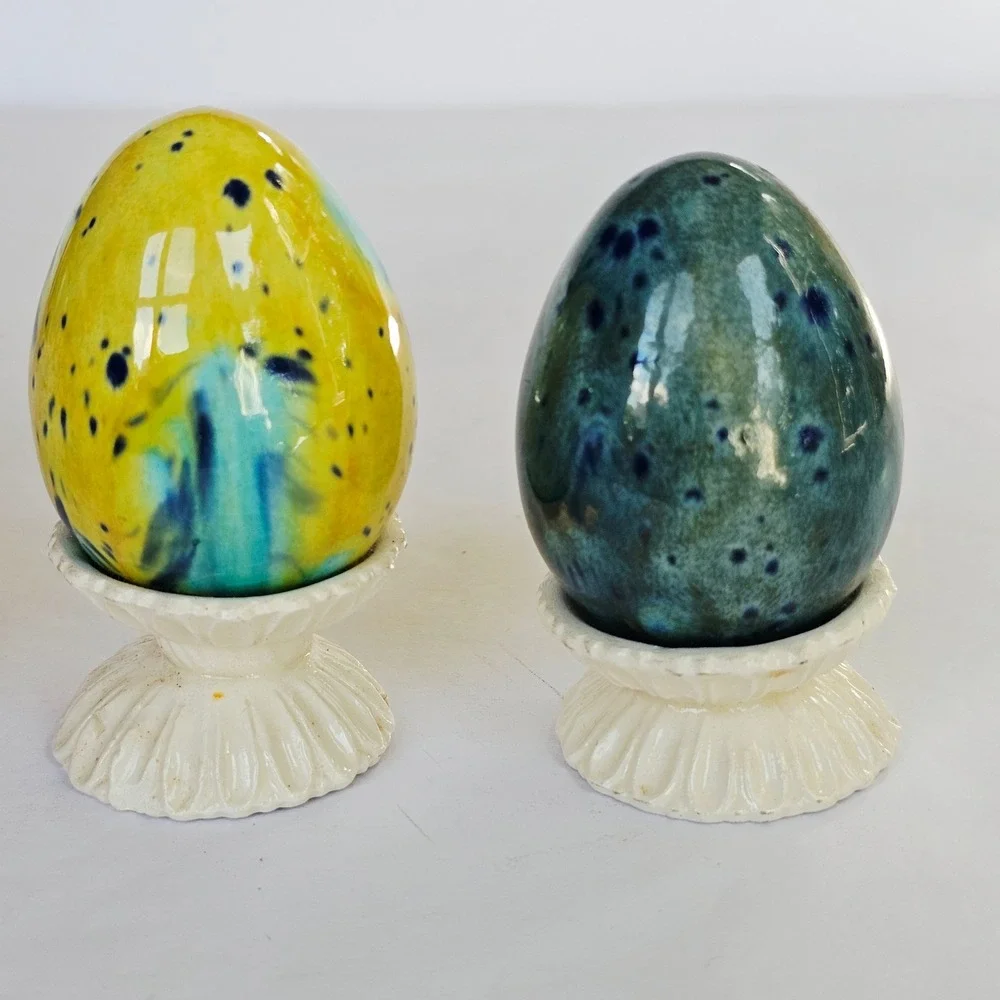 Vintage Ceramic Decorative Eggs Splatter Glaze Fluted Pedestal Stands Set of 2